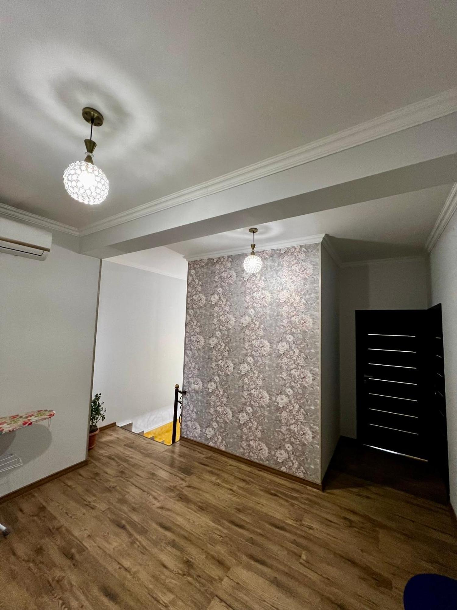 New , Comfortable 3 Bedroom House Yerevan Luaran gambar